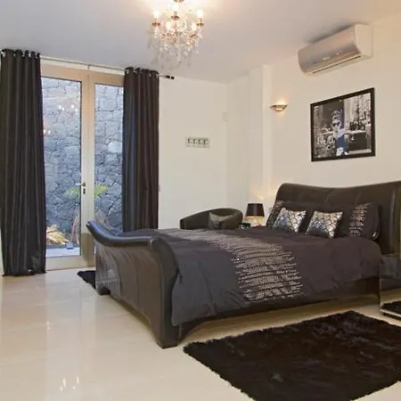 Casa Taburiente - 4 Bedroom Luxury - Well Furnished Interior - Perfect For Families Villa *