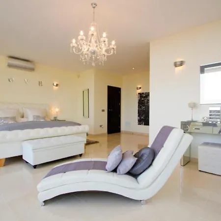 Casa Taburiente - 4 Bedroom Luxury - Well Furnished Interior - Perfect For Families 푸에르토 델 카르멘